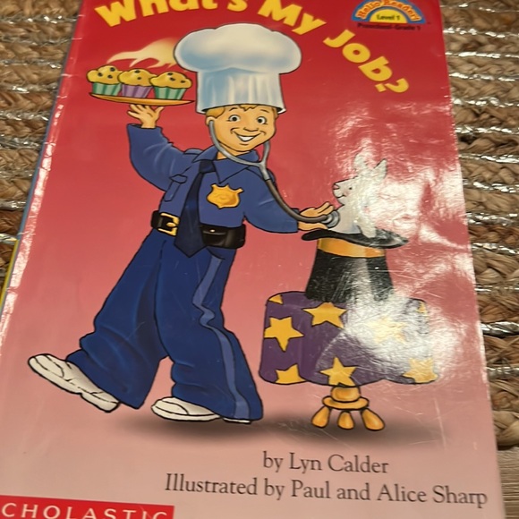 6 books mostly level 1 for kids 🙏🙏🙏 - Picture 11 of 12